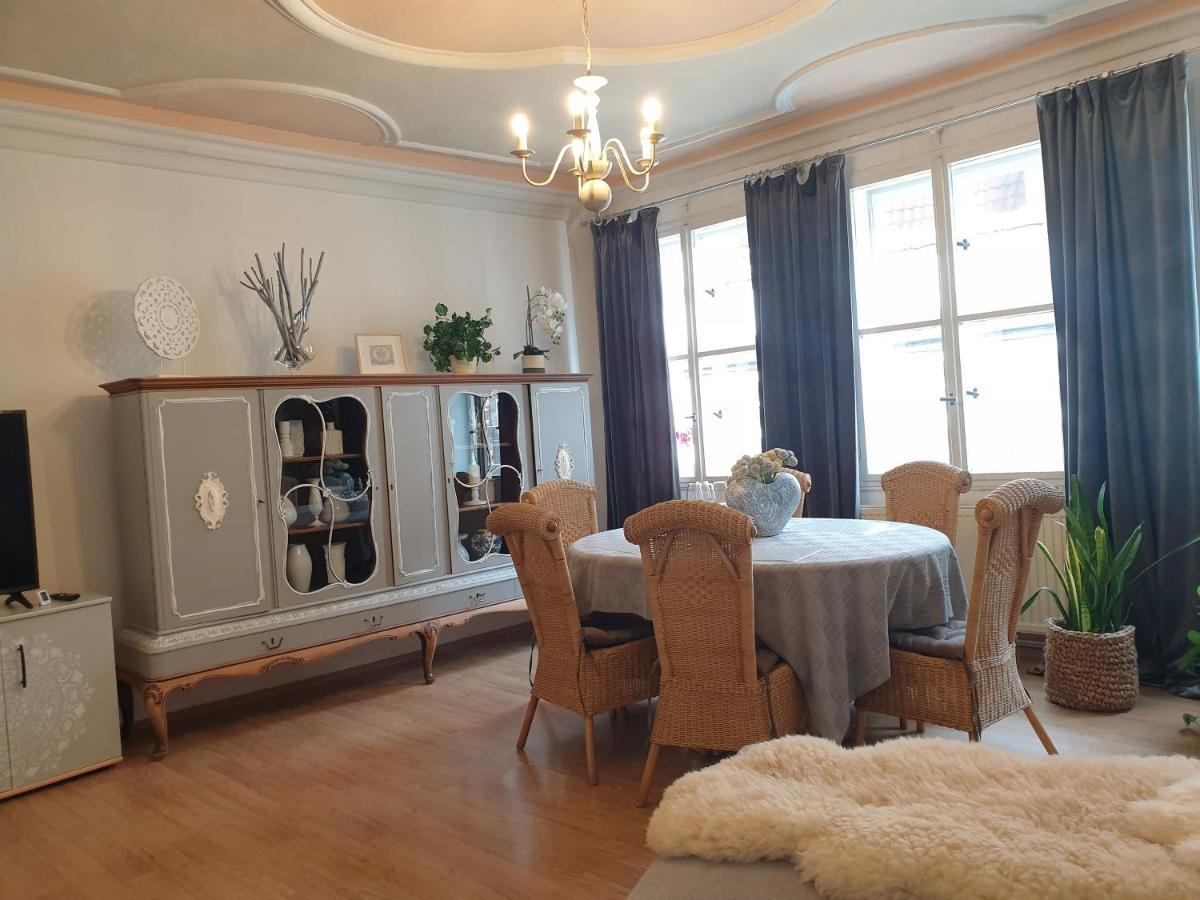 Apartment Stillvolle Designwohnung Im Historischen Zentrum *