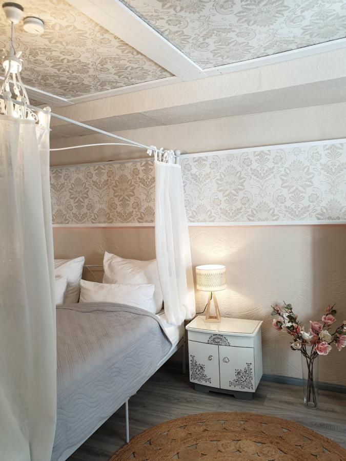 Stillvolle Designwohnung Im Historischen Zentrum *