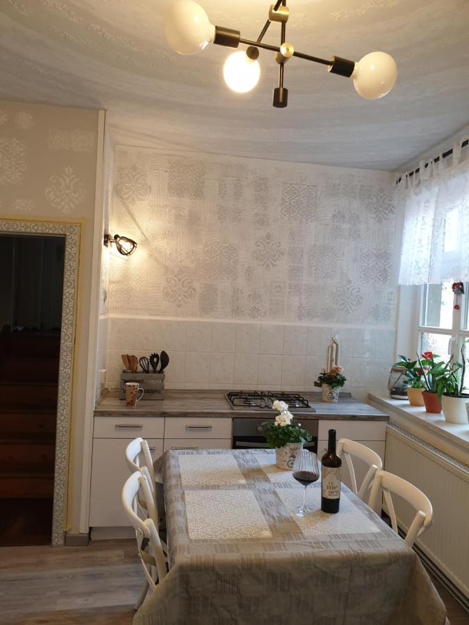 Stillvolle Designwohnung Im Historischen Zentrum *