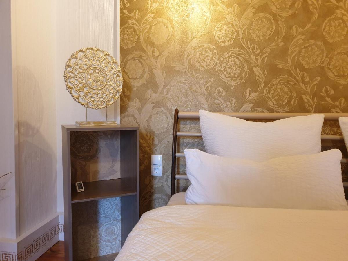 Stillvolle Designwohnung Im Historischen Zentrum Apartment